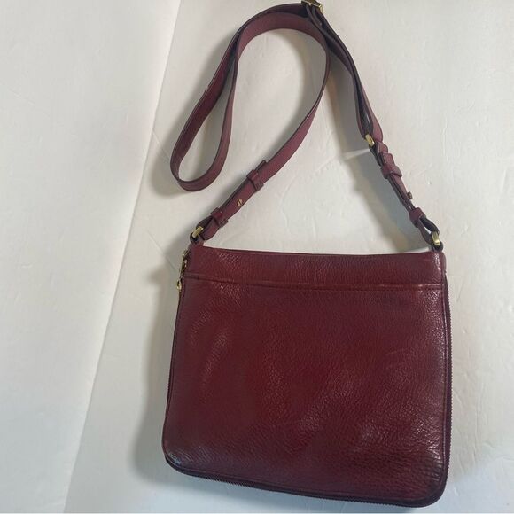 Fossil Vintage Burgundy Pebble Leather Purse W/Adjustable Zipper Sides - Picture 1 of 14